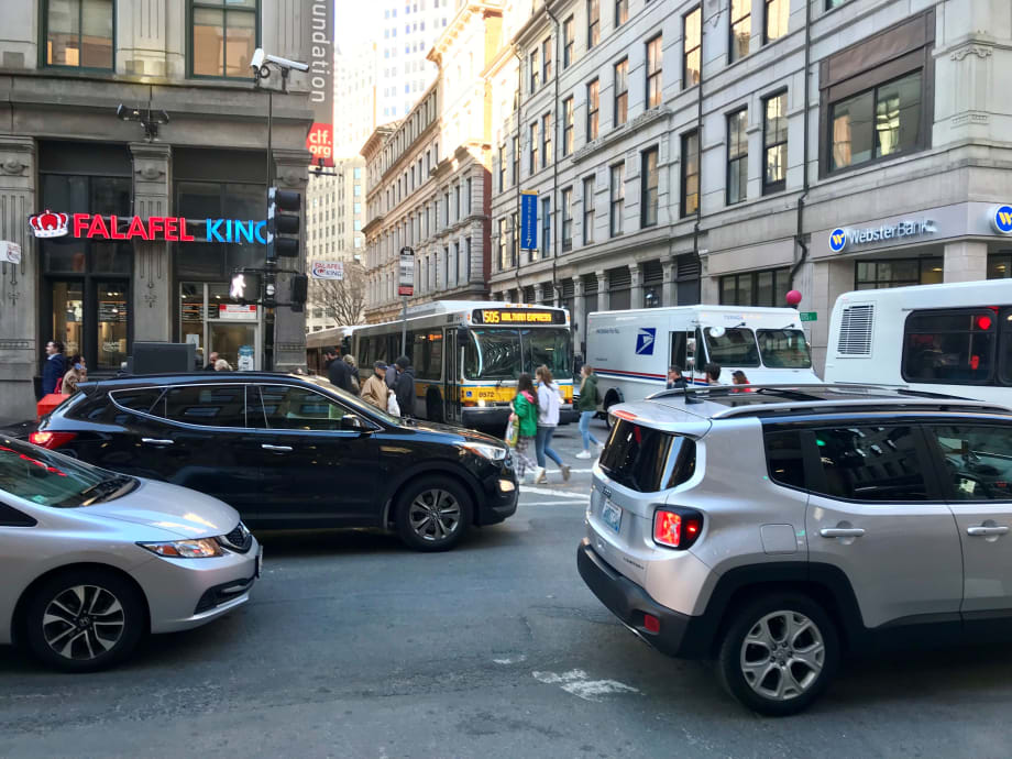 Congestion cost Americans nearly $88 billion in 2019, report says