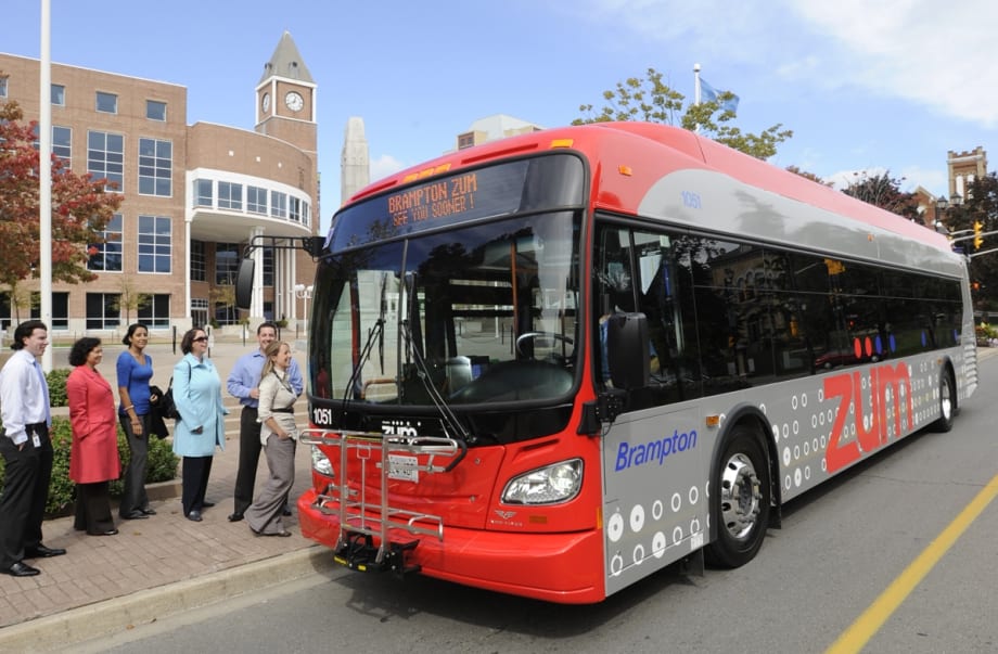 Canadian public transit ridership shows growth
