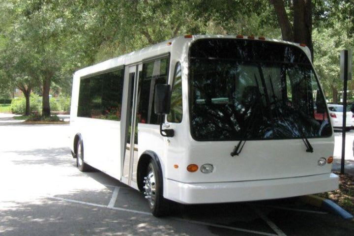 Florida county builds rural transit bus, may sell to national market