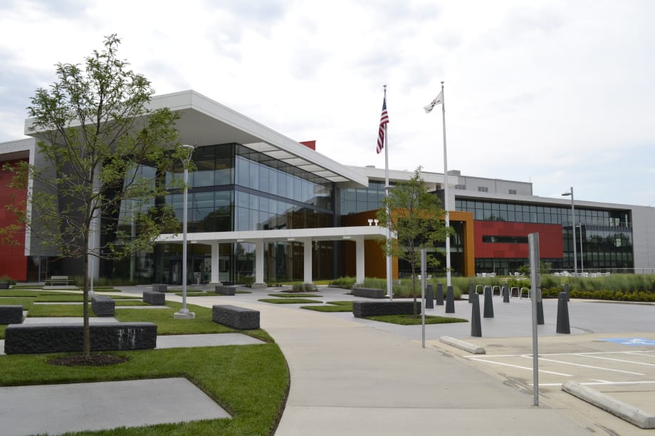 Bridgestone's Firestone Brand Targets Small Fleets and Owner-Operators