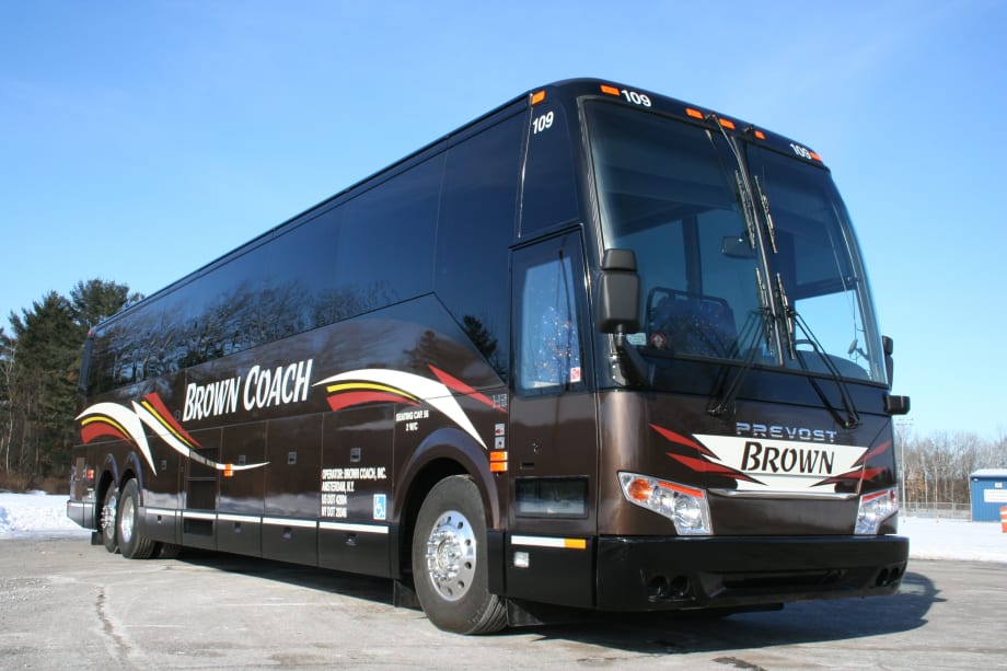 Prevost delivers H3-45 to Brown Coach