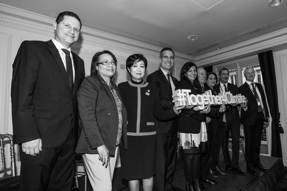 12 global cities commit to 2025 zero-emission bus plan