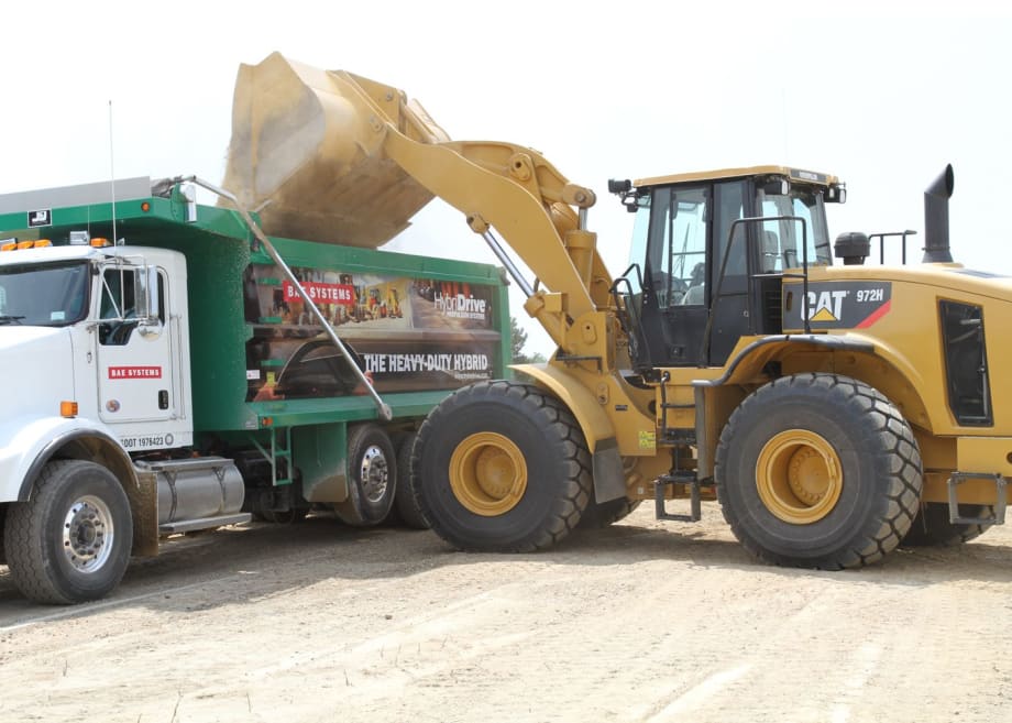 BAE Systems & Caterpillar Sign 20-Year Agreement for HybriDrive Parallel Systems
