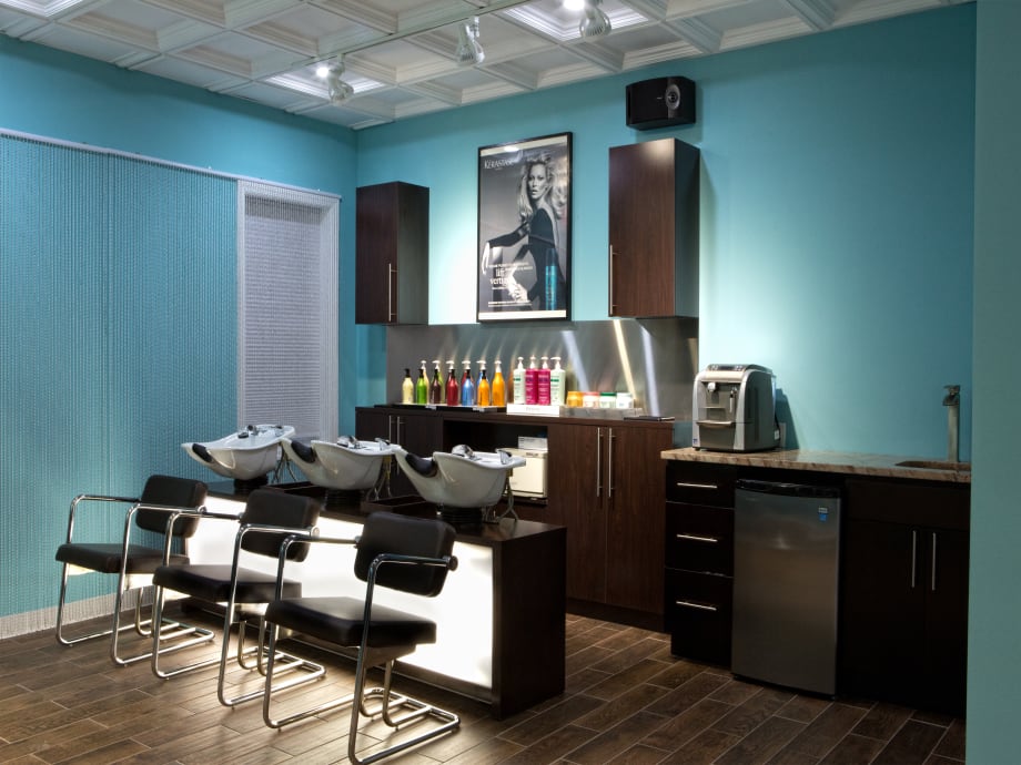 Salon Tour: Colour Bar Hair Colour Specialist