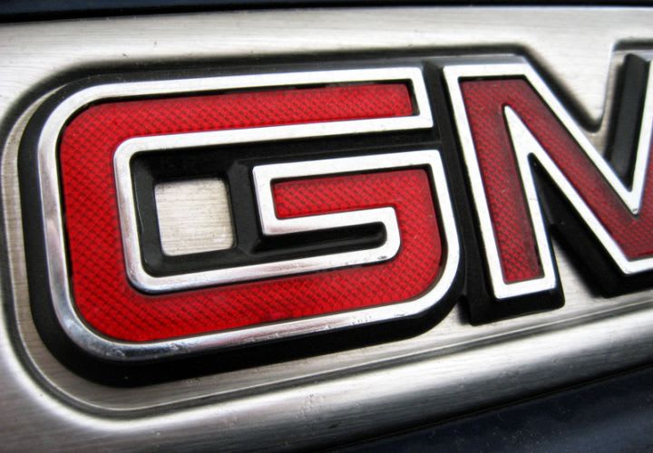 2015 GMC Canyon Set for Jan. Debut