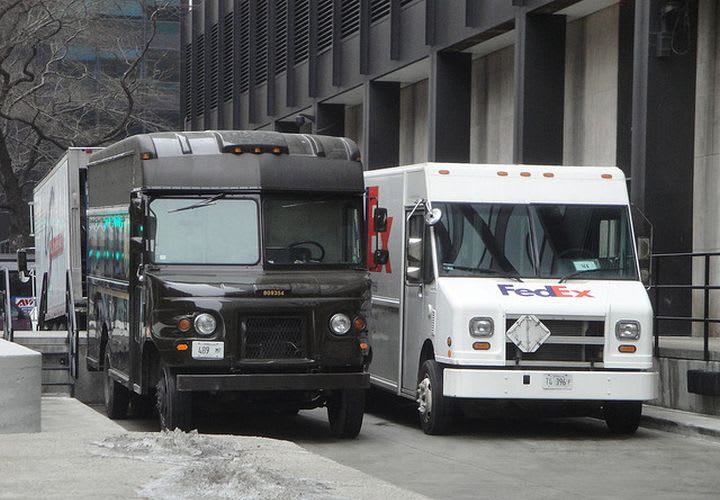 UPS, FedEx Fleets Overwhelmed by Online Holiday Orders