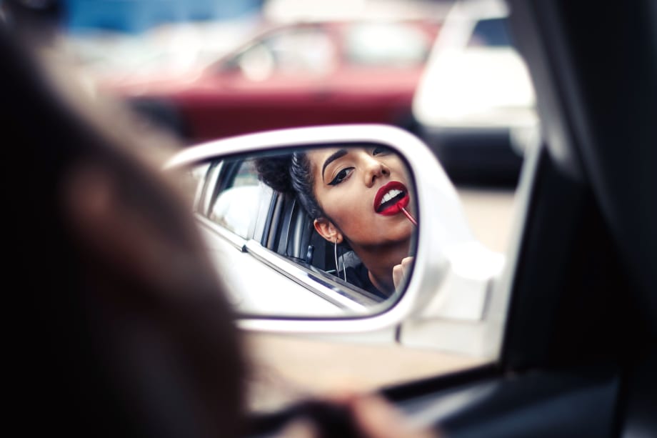 Distracted Driving: Men vs. Women