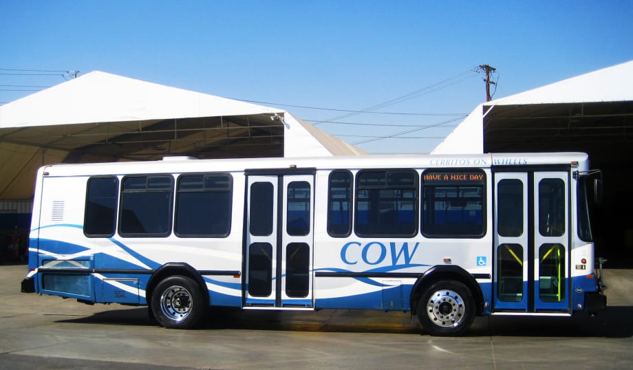 CCW begins bus delivery for First Group's Calif. system