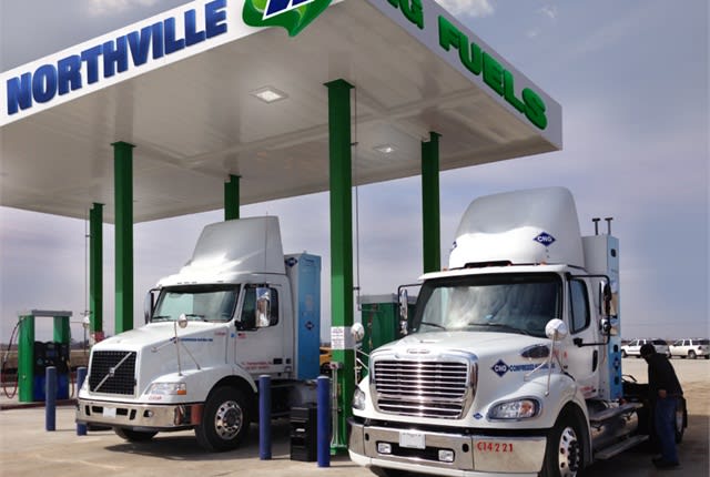 Class 8 Natural-Gas Truck Sales Bump Up
