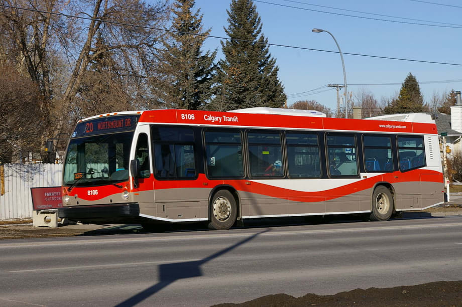Calgary Transit cancels electronic fare collection contract