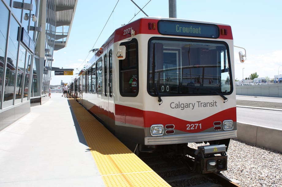Calgary Transit apologizes for stranding passengers in hail storm 