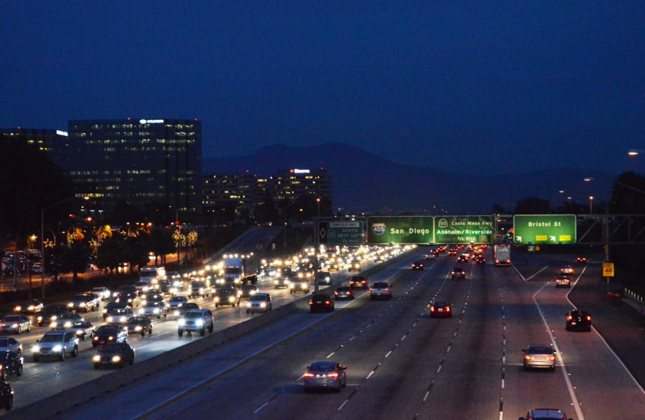 Safety Tip: Night Driving