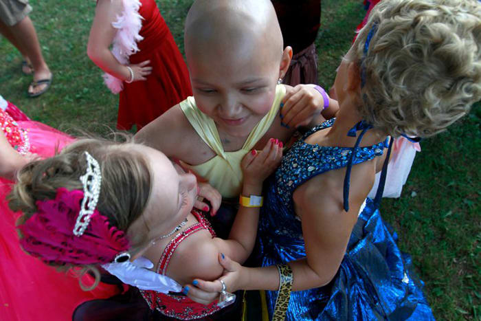 Scott Talbot Salonspa and Camp Quality Give Kids a Special Prom Night