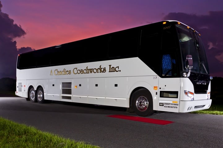 Prevost delivers H3-45 to Gainesville, Fla.