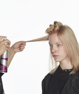 Wella's Color I.D. How To: Candlelit Blonde