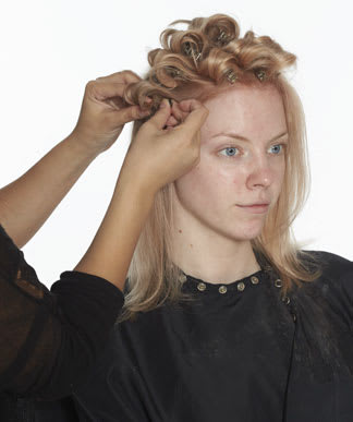 Wella's Color I.D. How To: Candlelit Blonde
