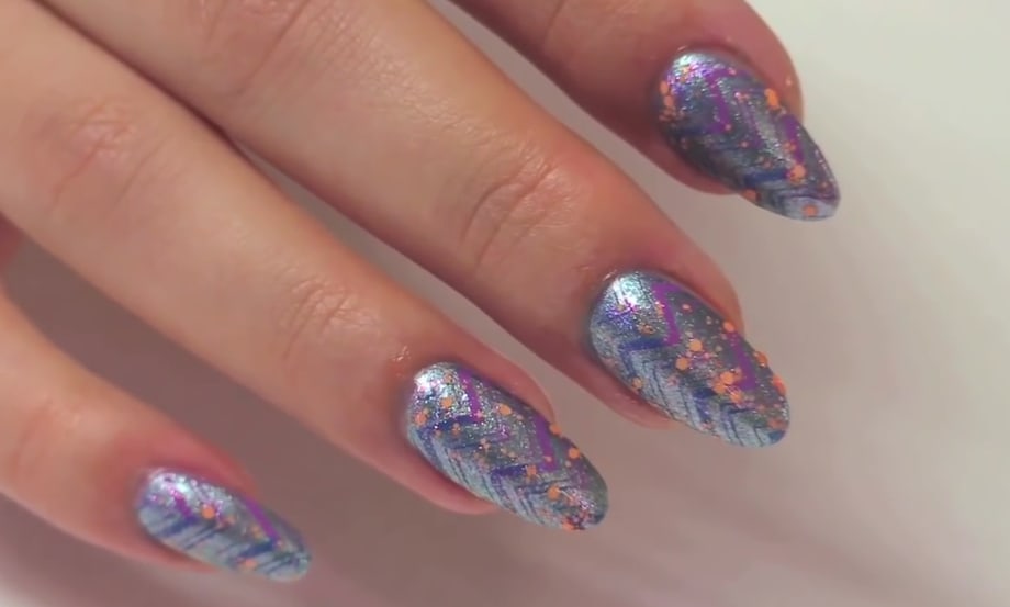 Caption Nail Polish: Art Screens Design 2