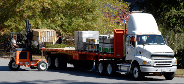 Housing, Manufacturing Numbers Good News for Trucking