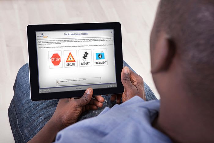 CarriersEdge Course Instructs Truck Drivers on Accident Reporting