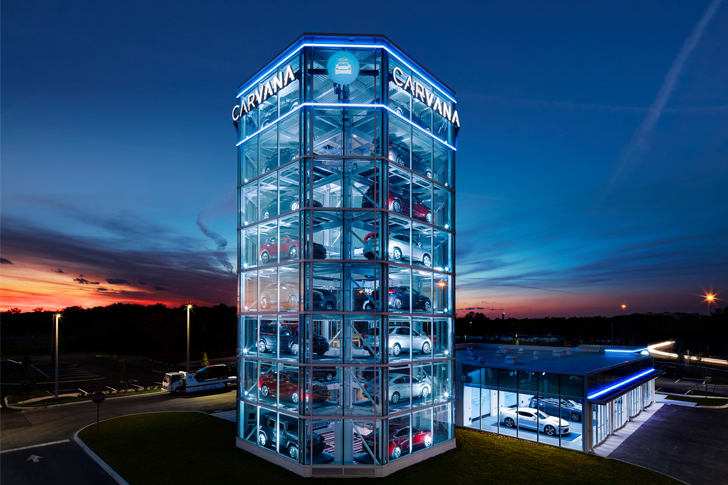 Carvana Opens New Vending Machine in Florida