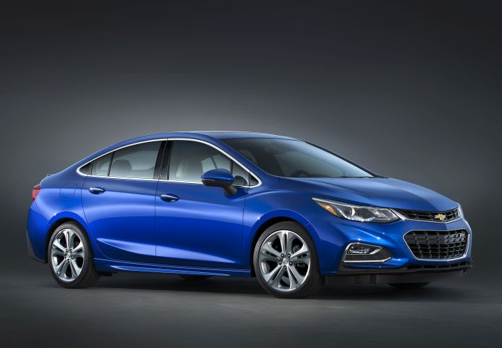 Lighter 2016 Cruze Delivers 40 MPG Highway