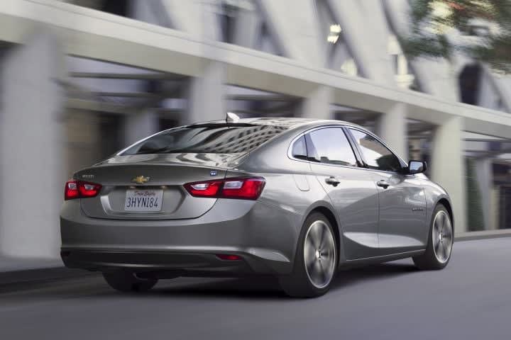 EPA Rates Chevrolet Malibu Hybrid at 46 MPG Highway