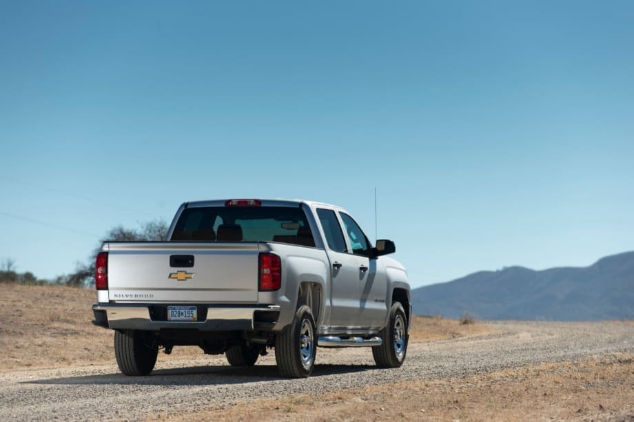 GM Moving Toward Carbon Fiber Pickup Beds