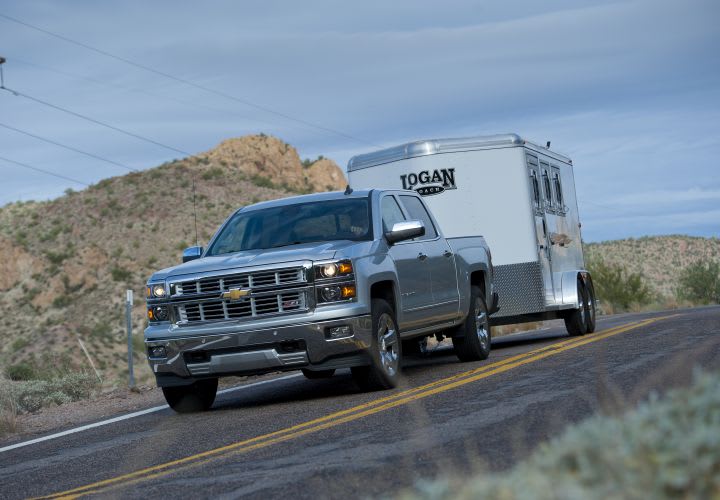 Silverado Wins PickupTrucks.com Light-Duty Challenge