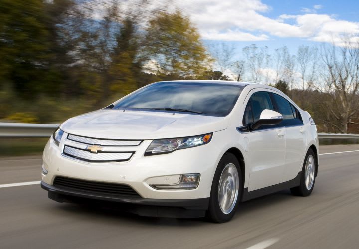 GM Planning Lower-Priced Volt for 2016