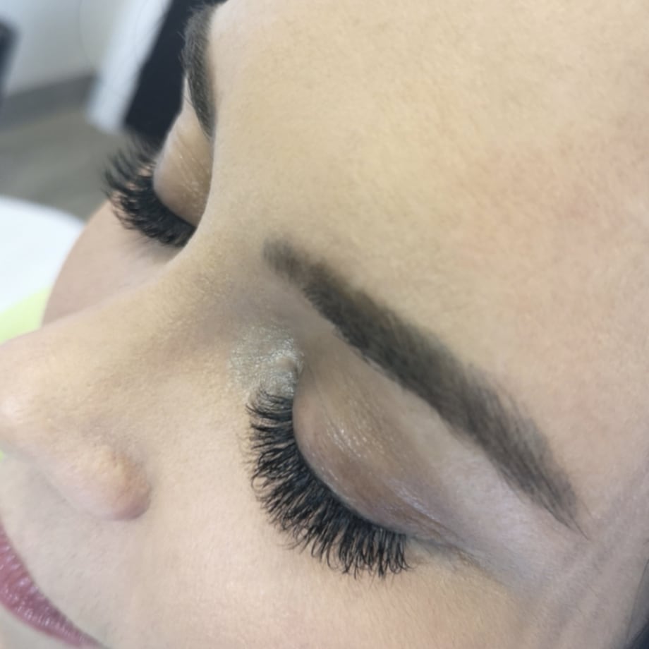 Date Night Lash How-To