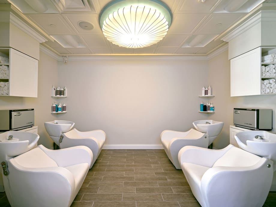 SOTY 2014: Cloud 10 Blowdry Bar and Makeup Salon