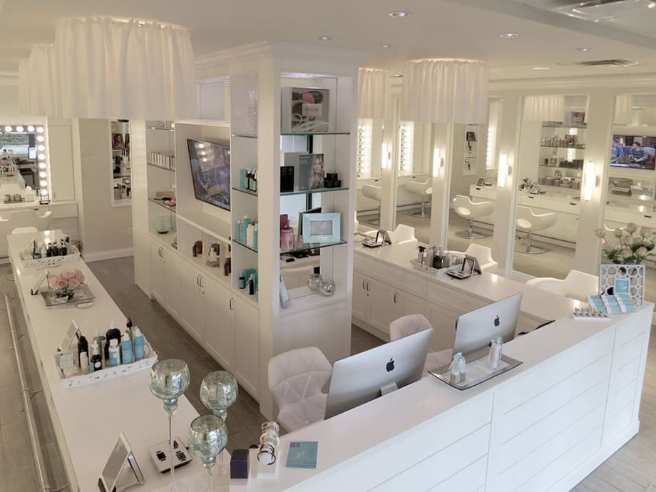 SALON TOUR: Cloud 10 Blow Dry Bar & Salon in Boca Raton, Florida