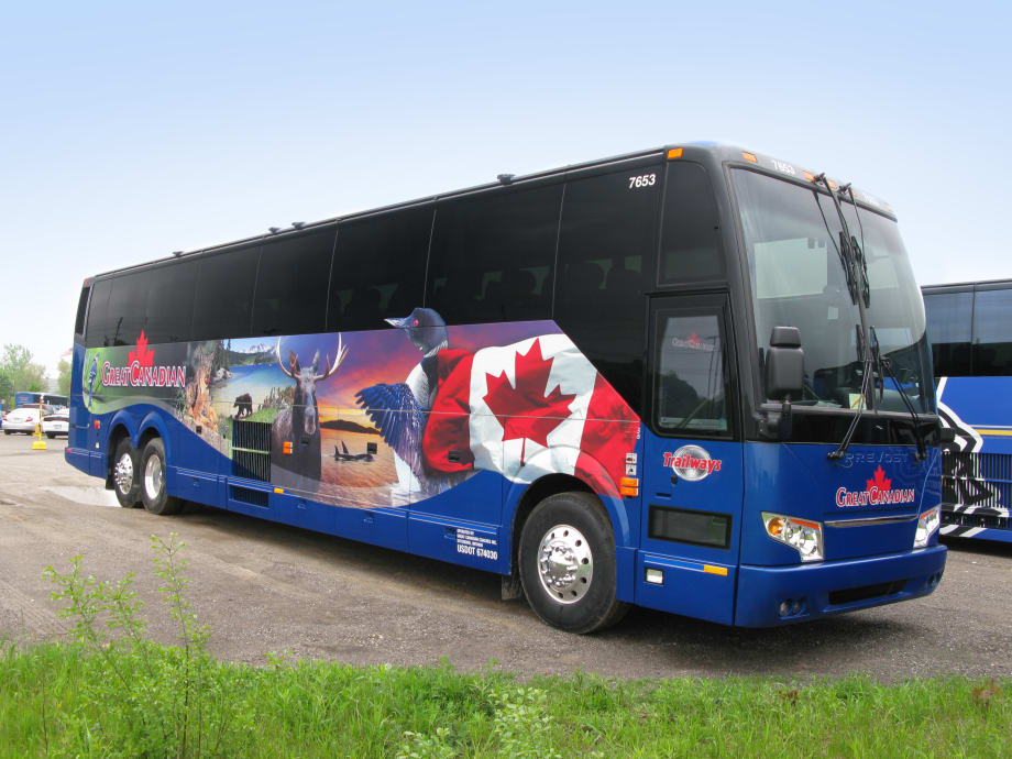 Great Canadian Coaches adds three 2019 Prevost H3-45s