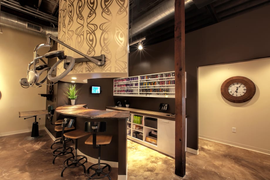 Salon Tour: Dry Art Blow Dry Bar & Salon