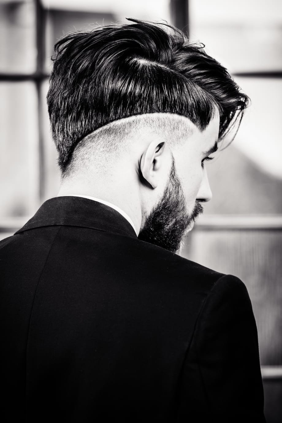 Proper English Gentleman: The British Barbers Association Hall of Fame Collection