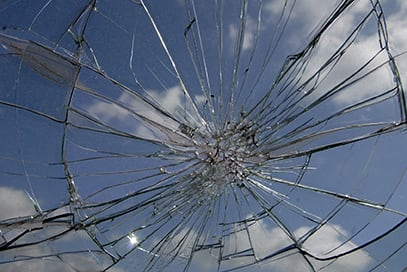 U.S. Traffic Deaths Fall in First Half of 2013