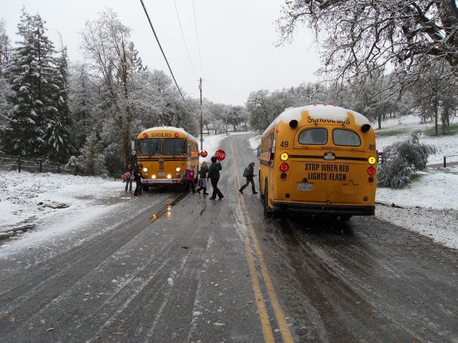 School bus fleets may get more time to meet clean air rule