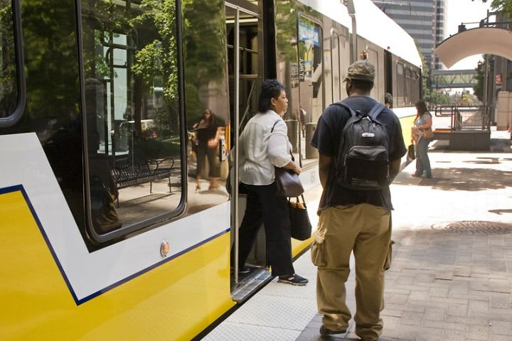 Dallas to debut level boarding at all rail stations