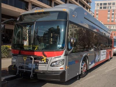 D.C. Metro debuts CNG buses for the holidays
