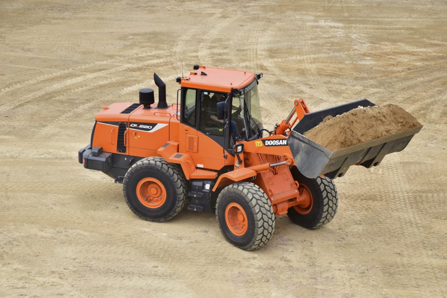 204L and 304L Compact Wheel Loaders