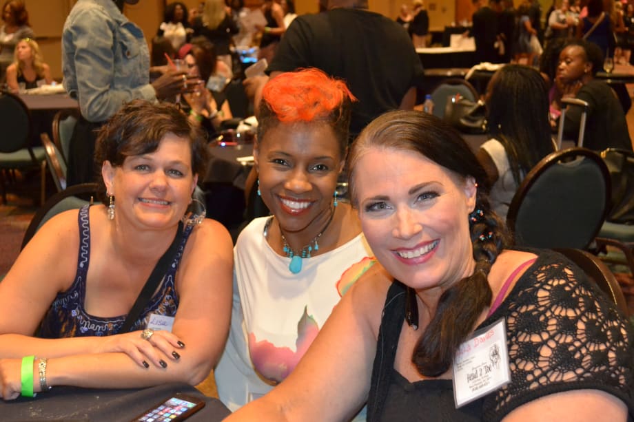 See the Faces Behind the Online Handles at 2016 Nailtech Networking Event