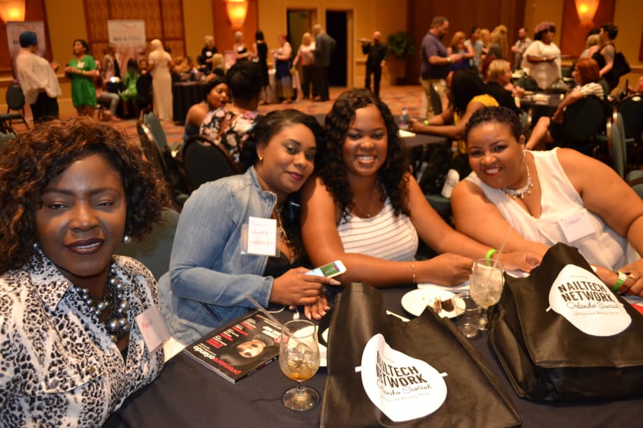 See the Faces Behind the Online Handles at 2016 Nailtech Networking Event