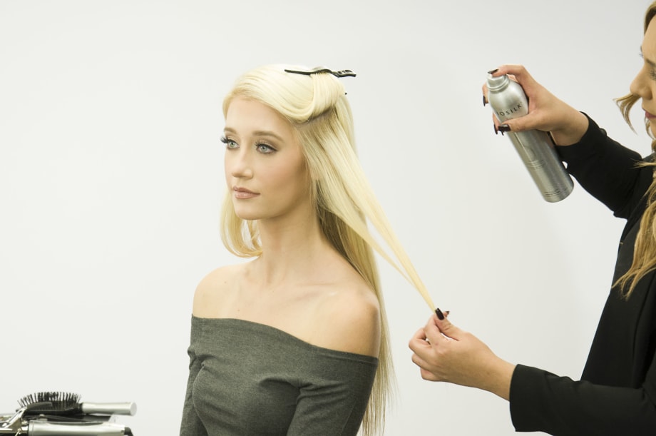 HOW-TO: Classic Hollywood Glam Waves from BioSilk
