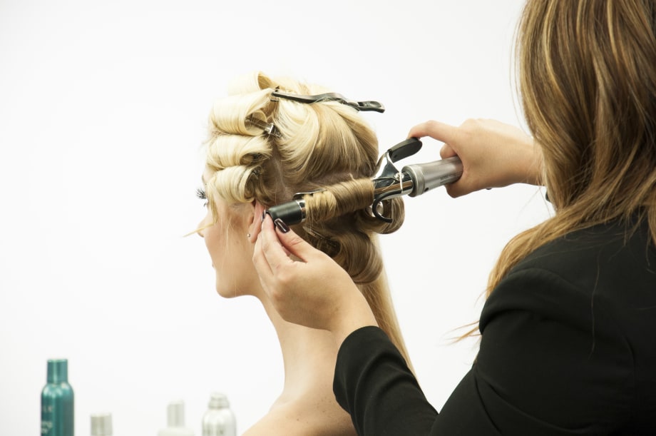 HOW-TO: Classic Hollywood Glam Waves from BioSilk