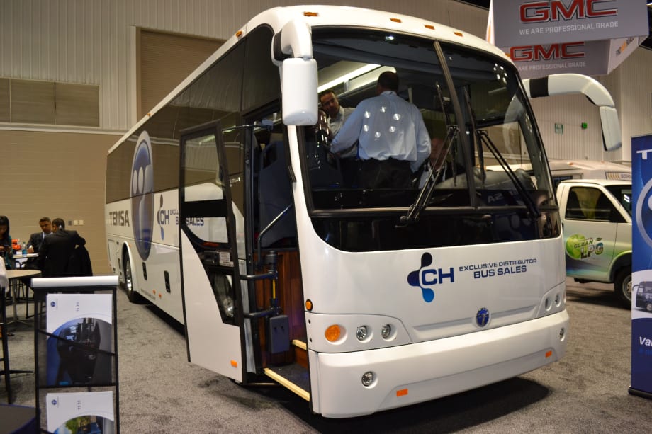 Motorcoach offerings abound at BusCon 2015
