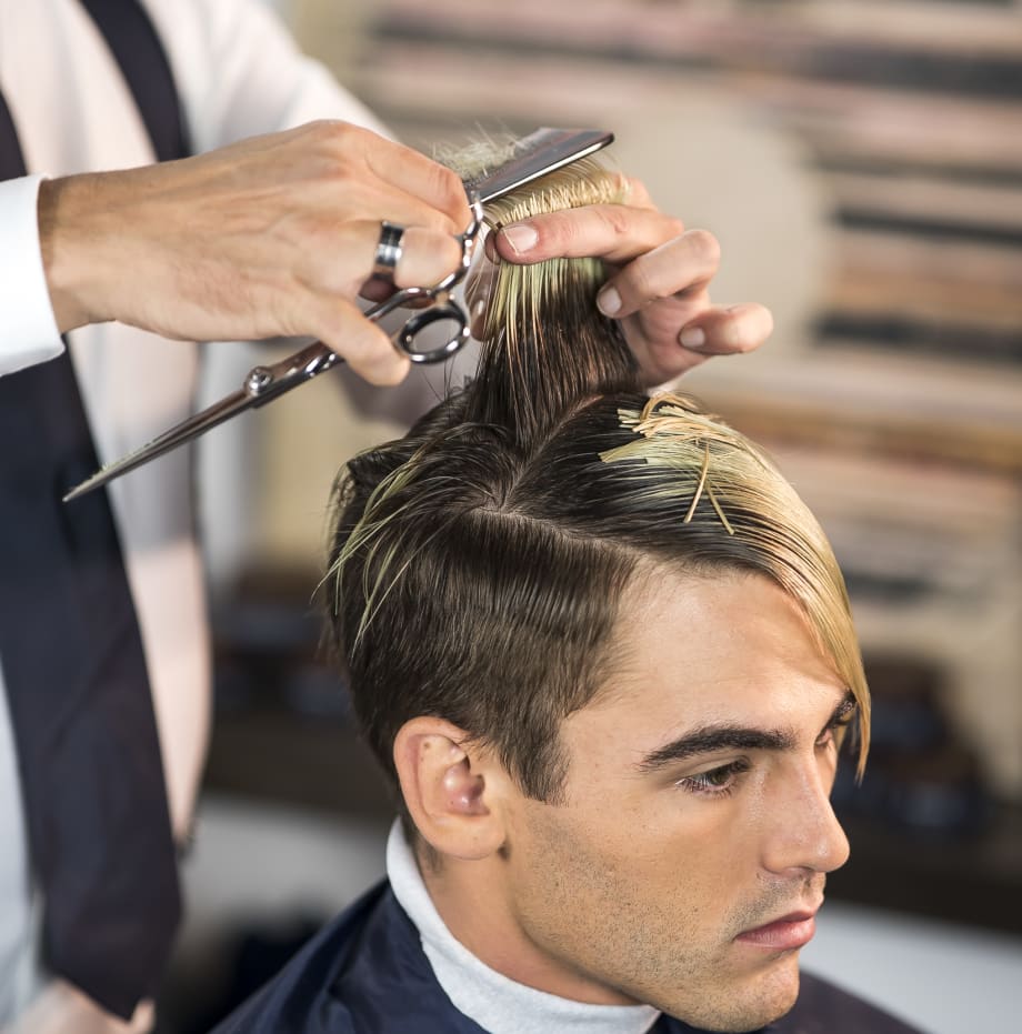 HOW-TO: "Preppy" Men's Pompadour by Esquire Grooming
