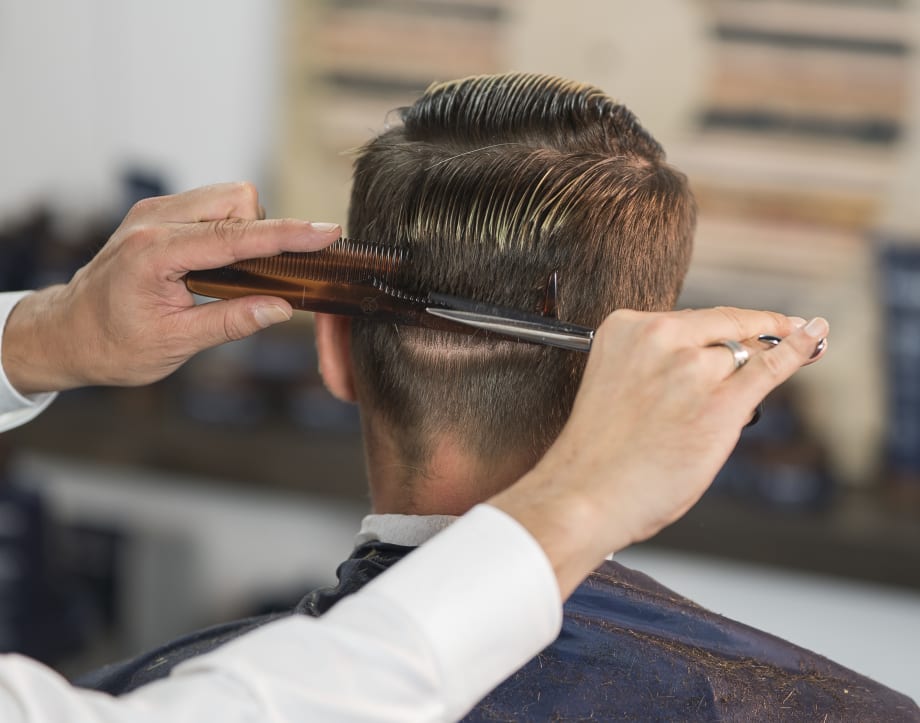 HOW-TO: "Preppy" Men's Pompadour by Esquire Grooming