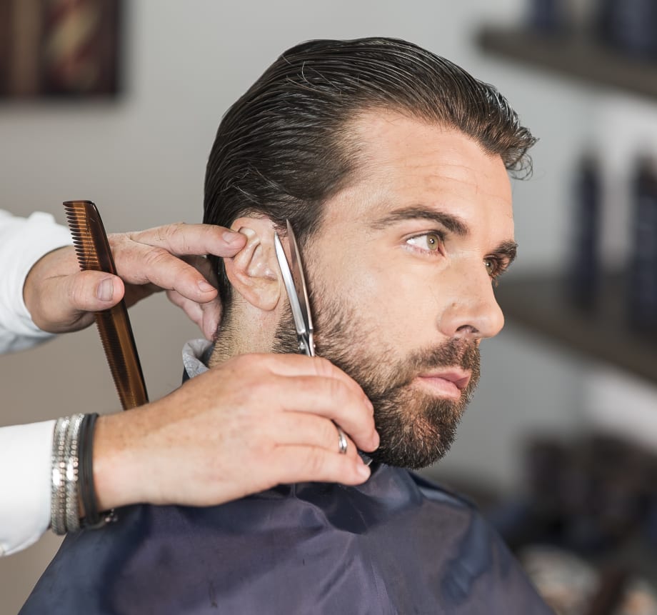 HOW-TO: Soft, Loose Waves for Men