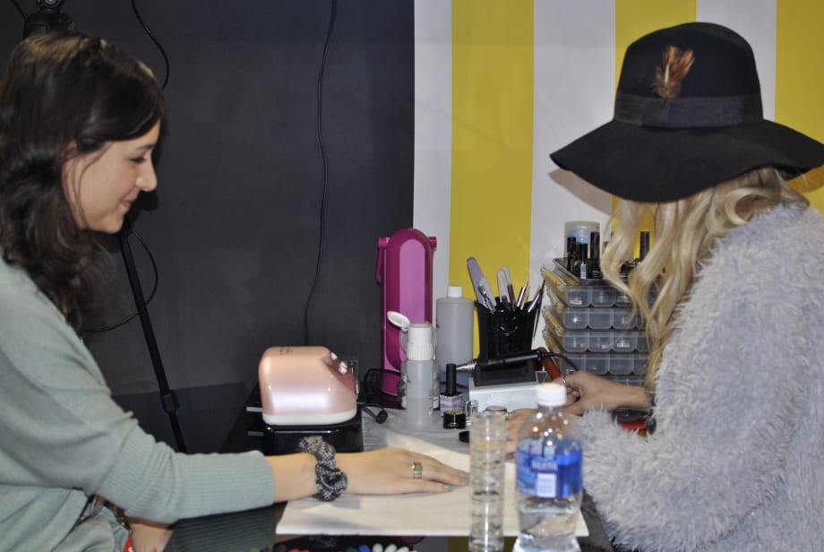 ISSELB15 Demo: Presto's Tokyo Swag Custom Color Gel Nails