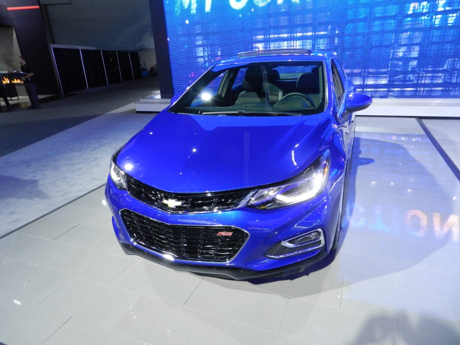 Chevrolet Announces 2016 Cruze Pricing